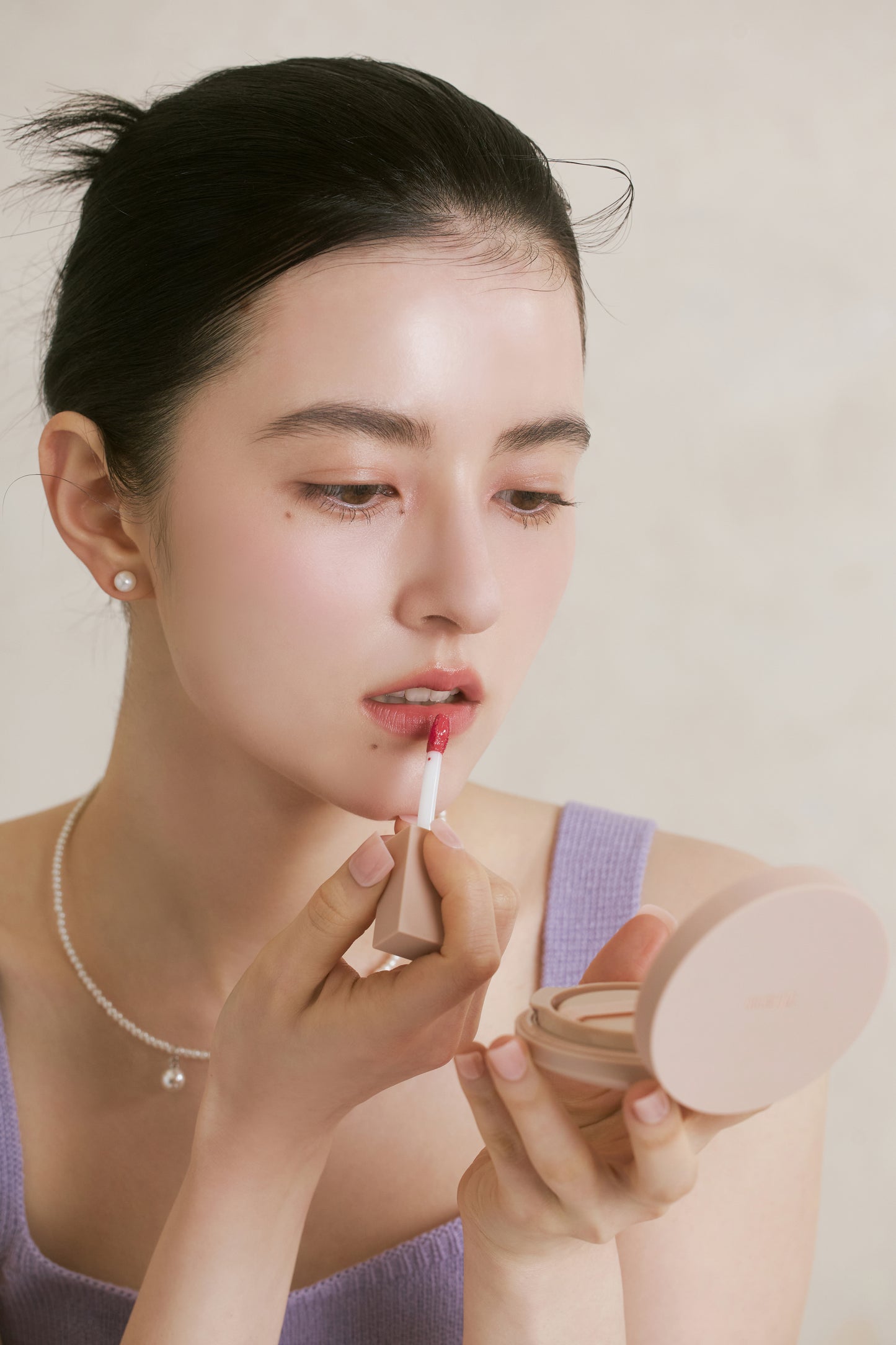 Satin Lip Glaze