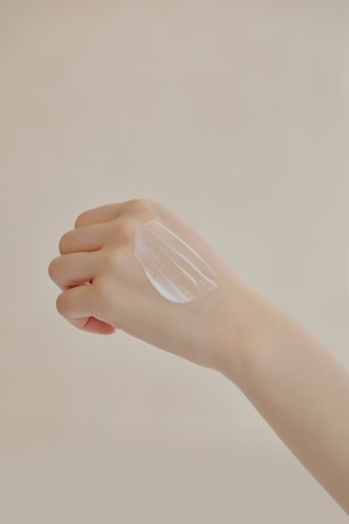 Luminous Skin Sun Serum SPF50+